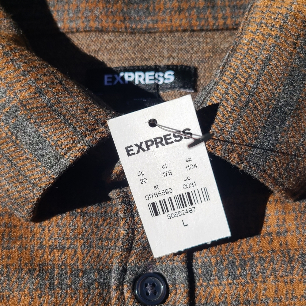 Express Flannel - Picture 2 of 5